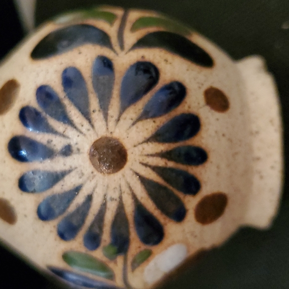 VINTAGE MEXICAN FOLK POTTERY VASE. - Picture 2 of 7